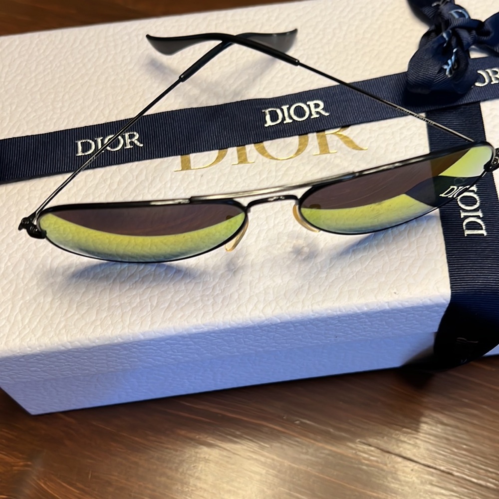AQS Aviator Sunglasses - Picture 4 of 13